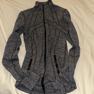 Lululemon define jacket size 4
